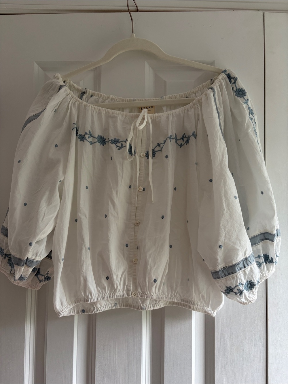 Sezane White Off-Shoulder Blouse with Blue Floral Embroidery Sz 38/ M